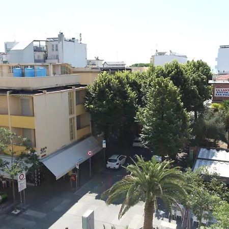 Апартаменты Cam *